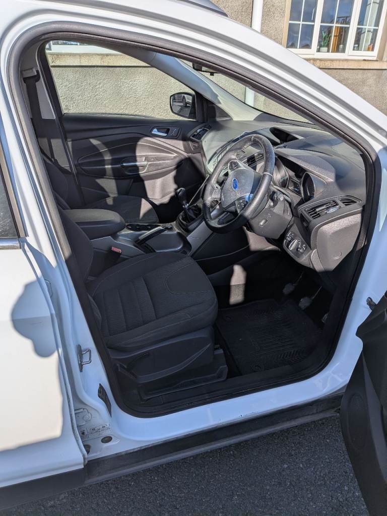 Ford kuga 4+2tdci