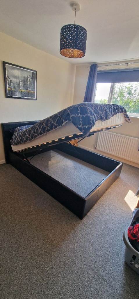 Free bed and matress