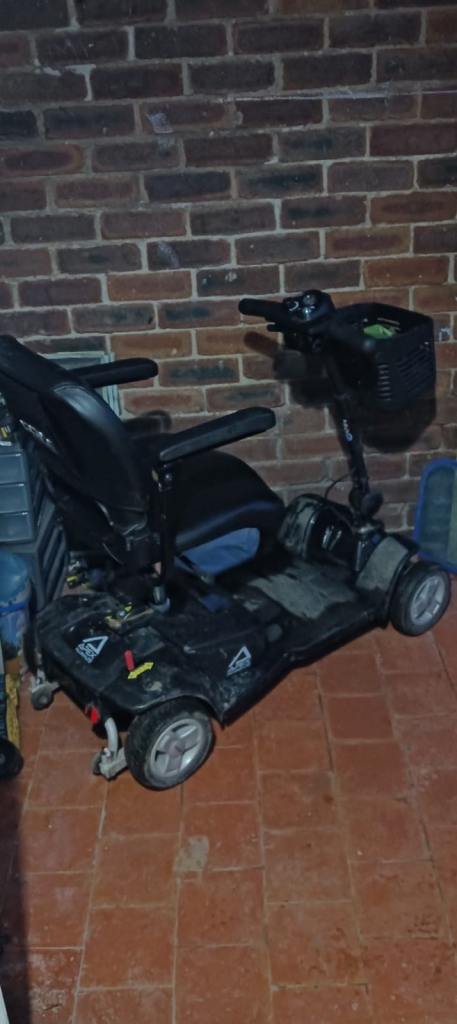 Mobility scooter 