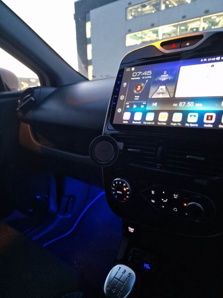 Renault, CLIO, Hatchback, 2018, Manual, 898 (cc), 5 doors