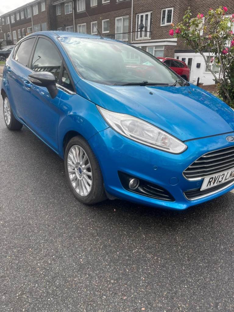 Ford, FIESTA, Hatchback, 2013, Manual, 998 (cc), 5 doors