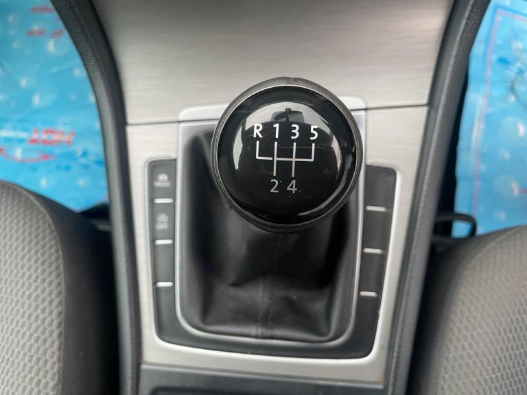 2015 Volkswagen Golf 1.6 TDI BlueMotion Tech SE Euro 6 (s/s) 5dr ESTATE Diesel Manual