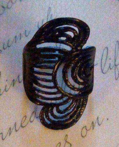 New Size Adjustable Swirls Design Black Fashion Ring. POST OR COLLECT!