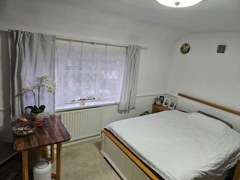 2 double bedrooms for rent