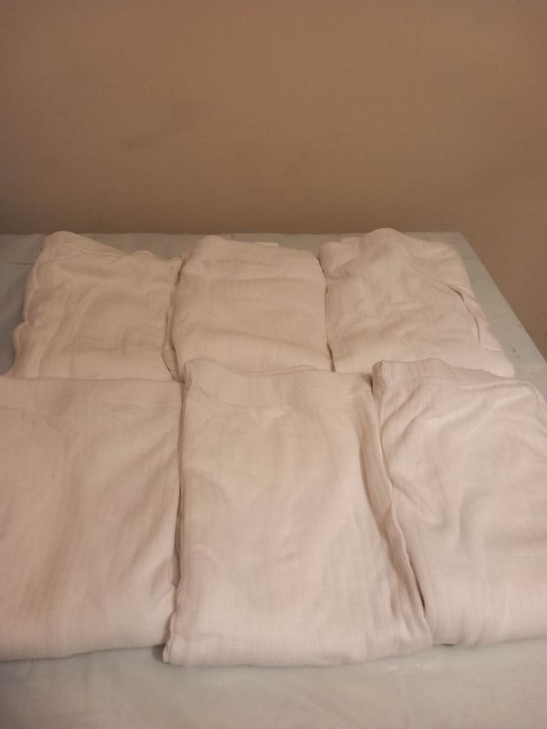 10 new medium Thermal long jons. £3