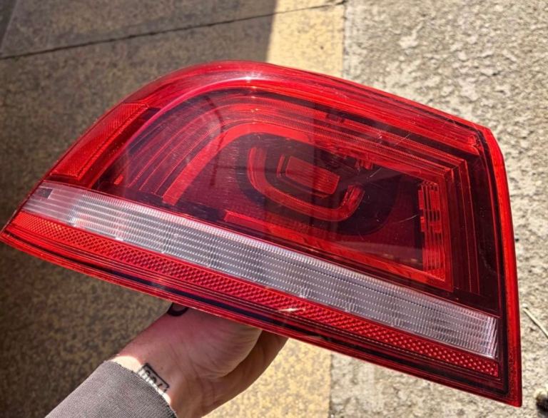 VOLKSWAGEN EOS Tail Light Rear Lamp N/S 2011-2015 2 Door Convertible 1Q0945095AA