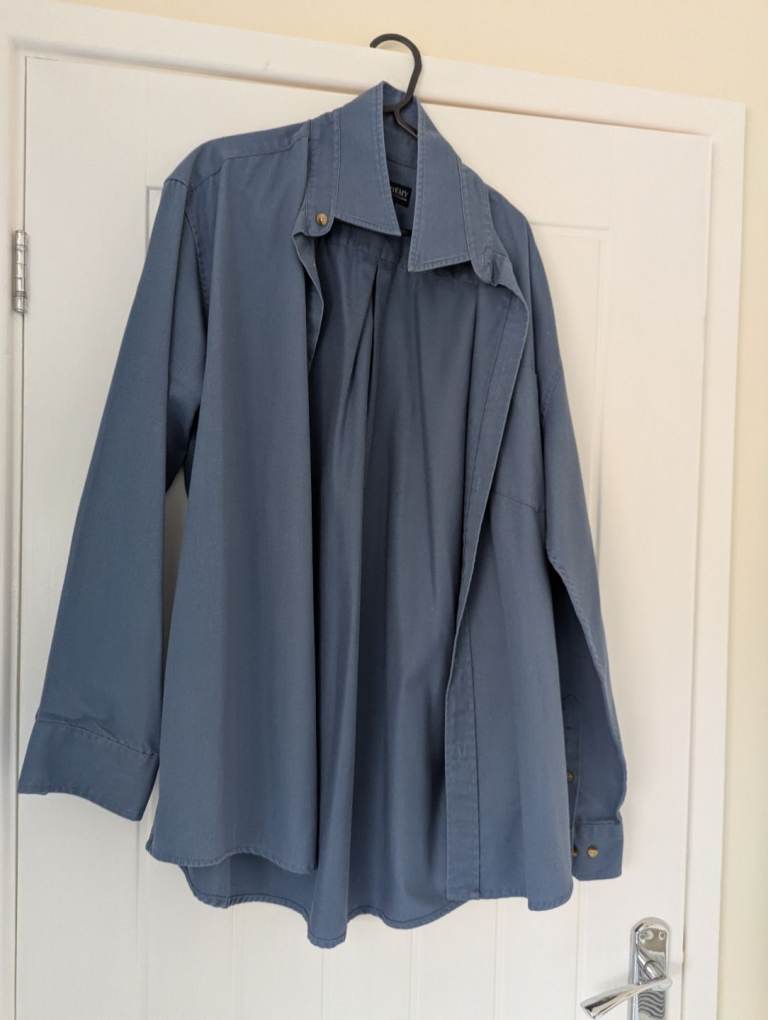 Men's Large long sleeve shirt 