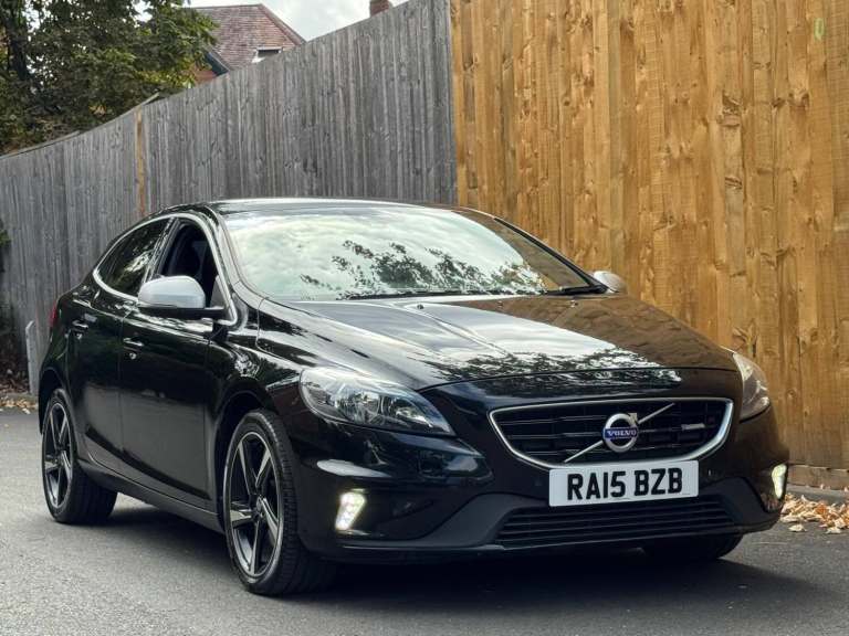 2015 Volvo V40 T2 [122] R DESIGN 5dr HATCHBACK PETROL Manual