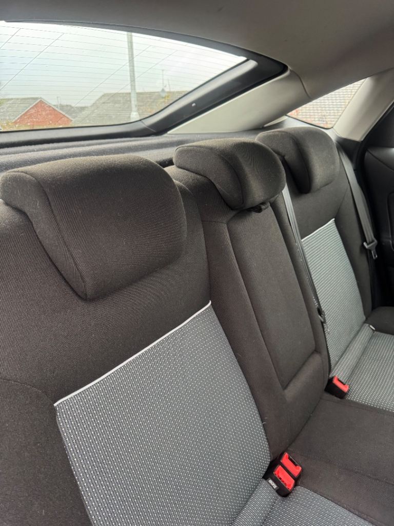 Ford, MONDEO, Hatchback, 2012, Manual, 1997 (cc), 5 doors