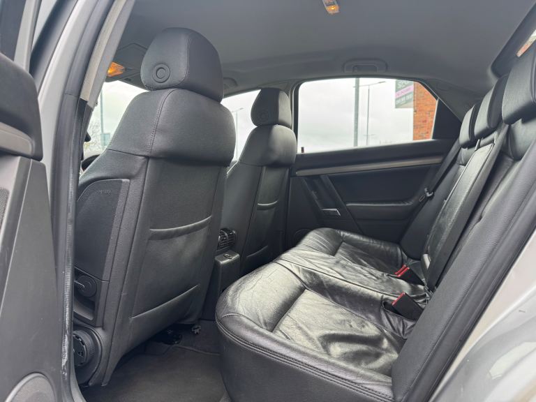 Vauxhall, VECTRA, Hatchback, 2008, Other, 1910 (cc), 5 doors