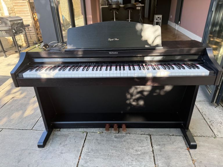 Technics SX-PX663 Digital Piano – Good Condition