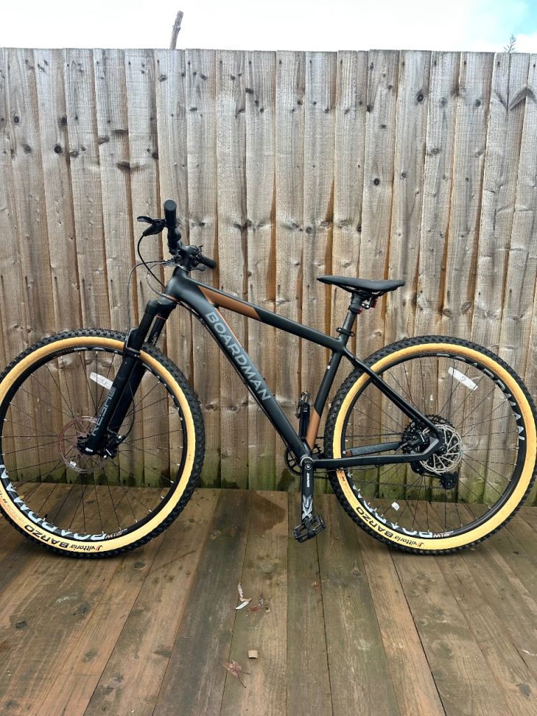 Boardman MHT 8.9 Mountain Bike 