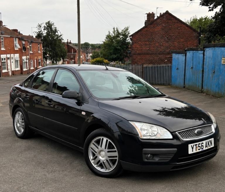 Ford, FOCUS, Saloon, 2006, Manual, 1596 (cc), 4 doors