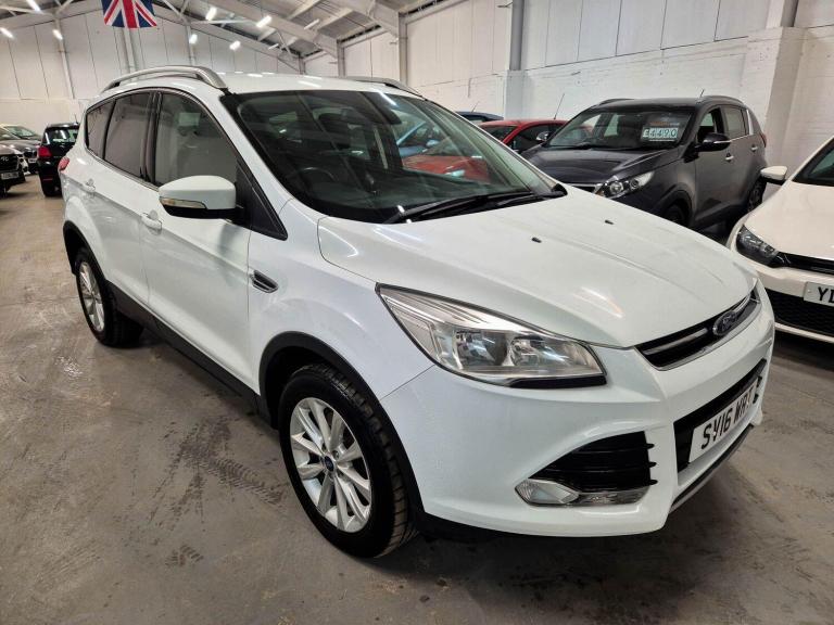 2016 Ford Kuga 2.0 TDCi 180 Titanium 5dr HATCHBACK DIESEL Manual
