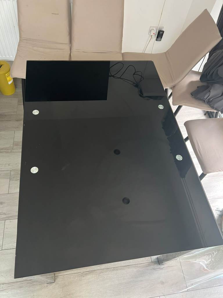 Glass Dining table 