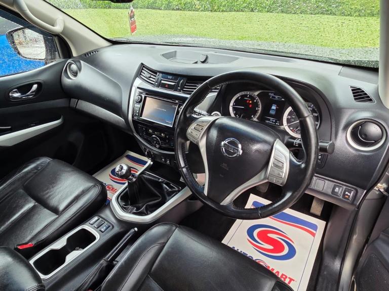 2016 Nissan Navara Double Cab Pick Up Tekna 2.3dCi 190 4WD PICK UP DIESEL Manual