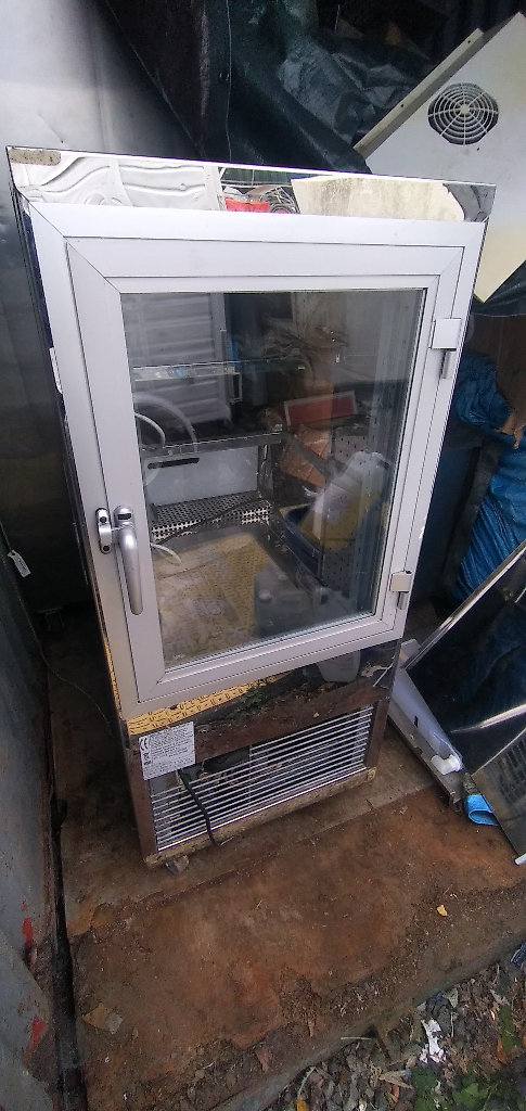 Catering equipment commercial clearance griddles pizza oven fridges restaurant trailer items