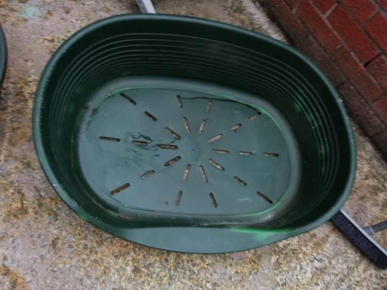 Green Plastic Pet Bed