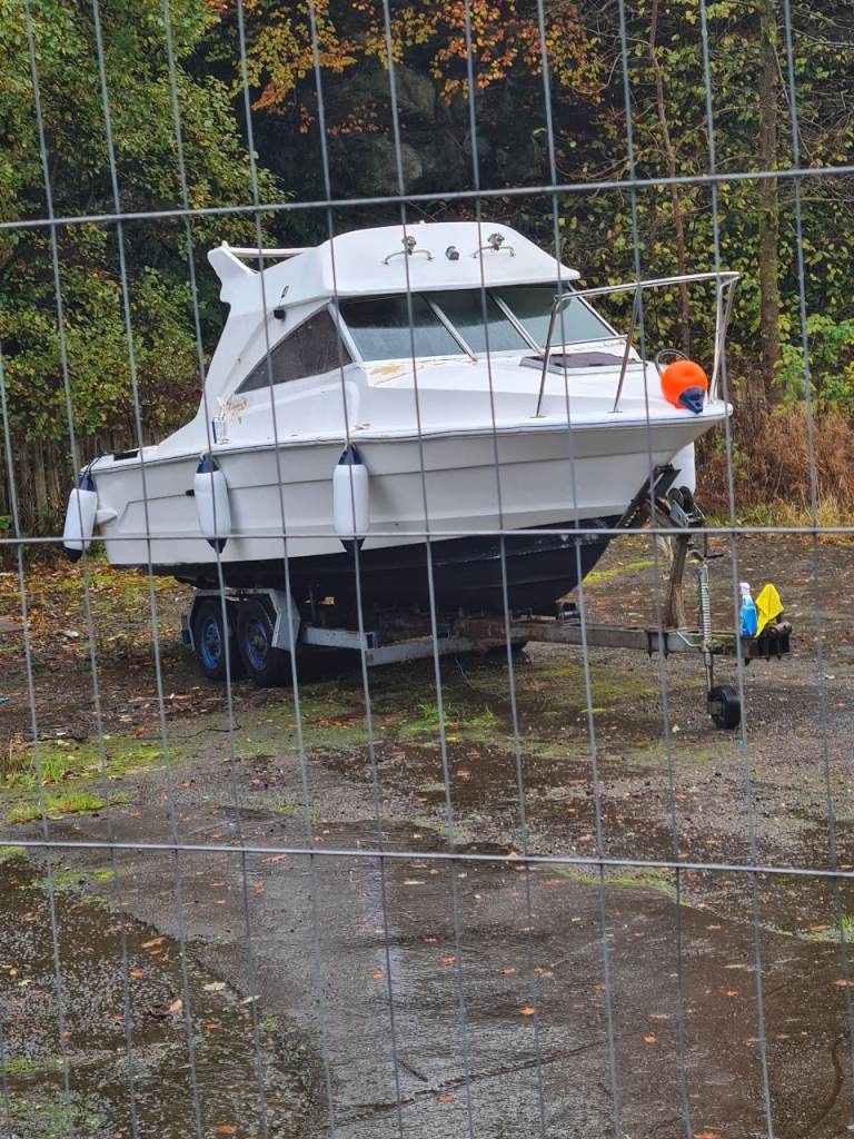 Day boat for sale 