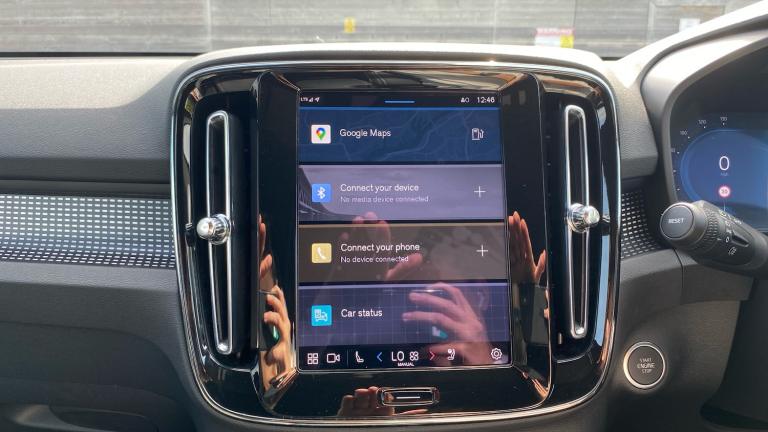 2025 Volvo XC40 2.0 B3P Plus Dark 5dr Auto Petrol Estate Estate Petrol Automatic