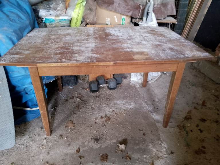 Light oak dining table and 6 chairs free last call 