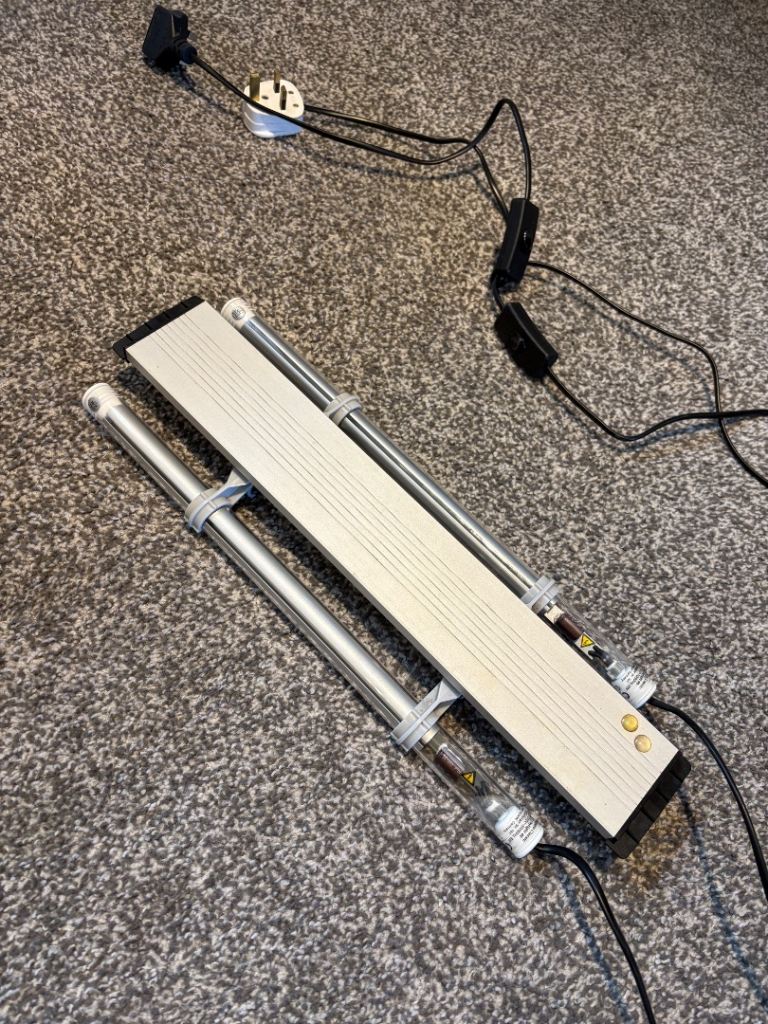 Pair of Oase Classic LED Daylight 40 Aquarium Lights