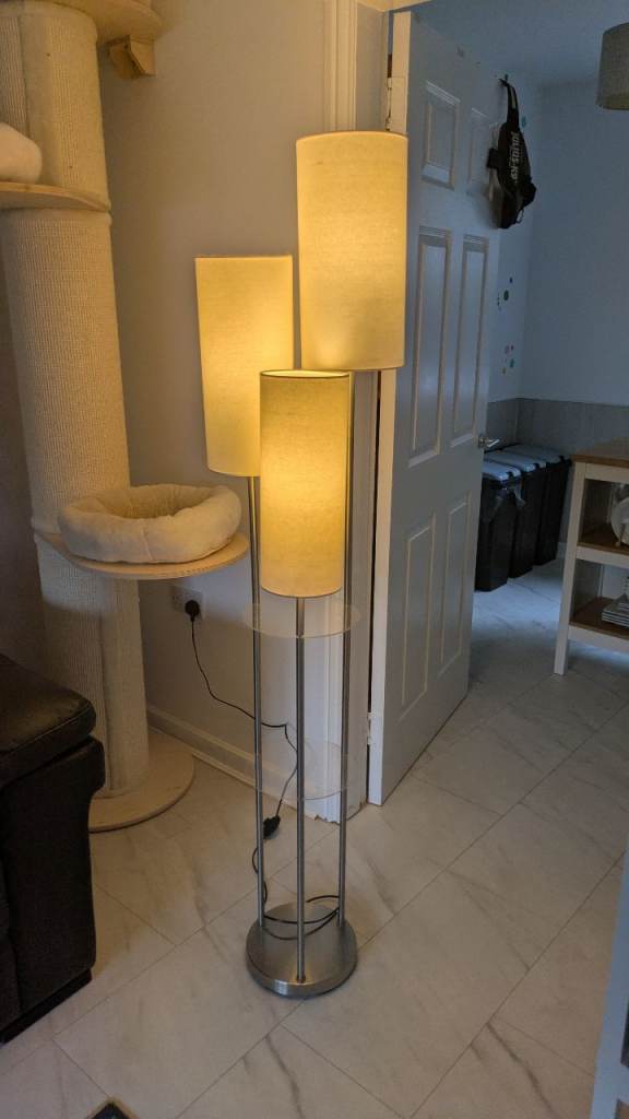 Modern Silver Floor Lamp with Three Shades – Good Condition
