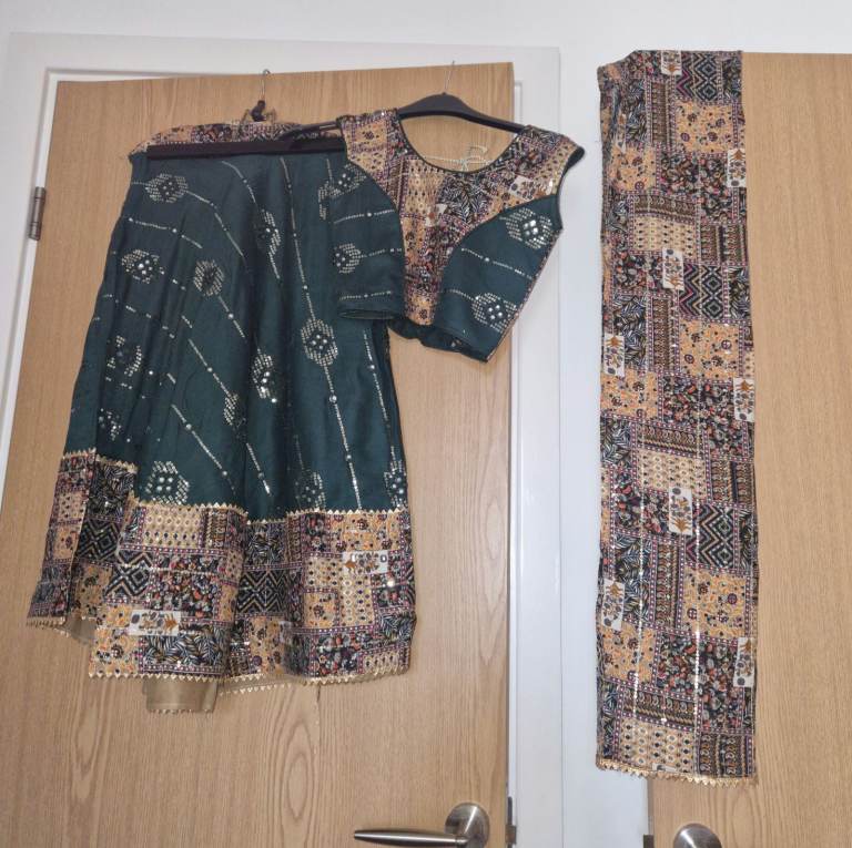 Girls Asian Chaniya Choli Size 28