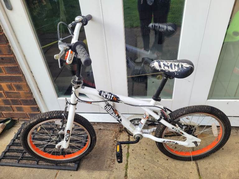 Kids bike