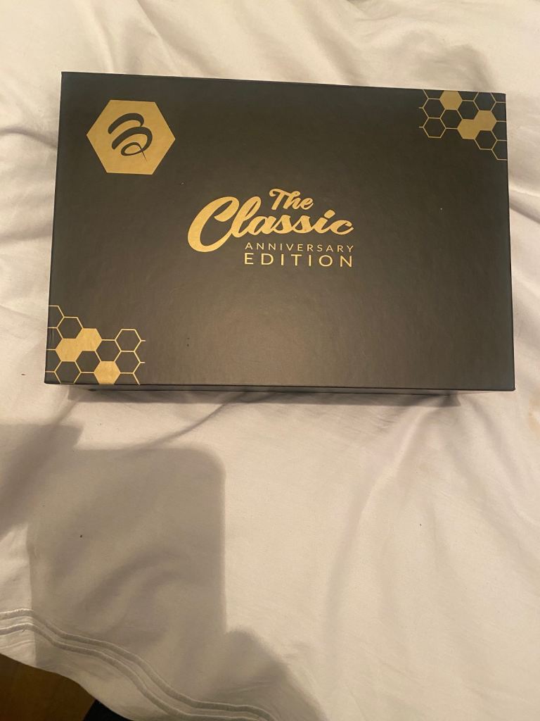 BuzzTv Classic 64 anniversary edition@£120.00