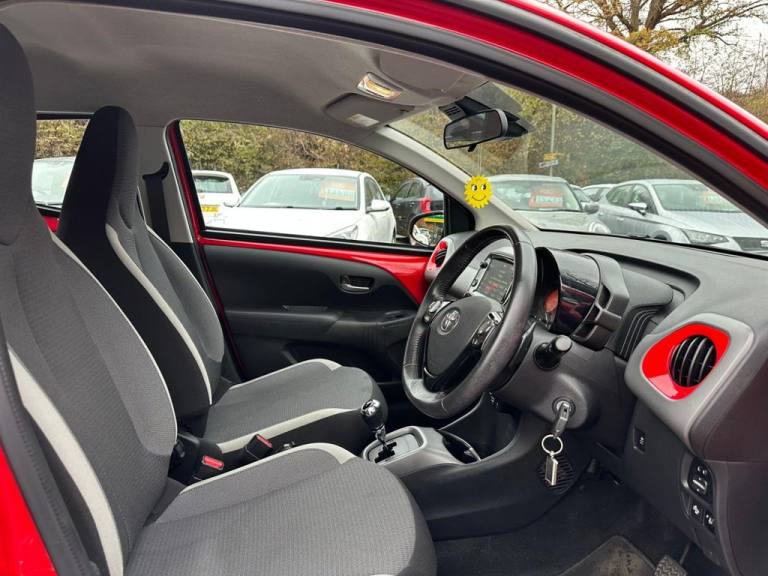 2020 Toyota AYGO 1.0 VVT-i X-Play TSS 5dr x-shift HATCHBACK PETROL Automatic