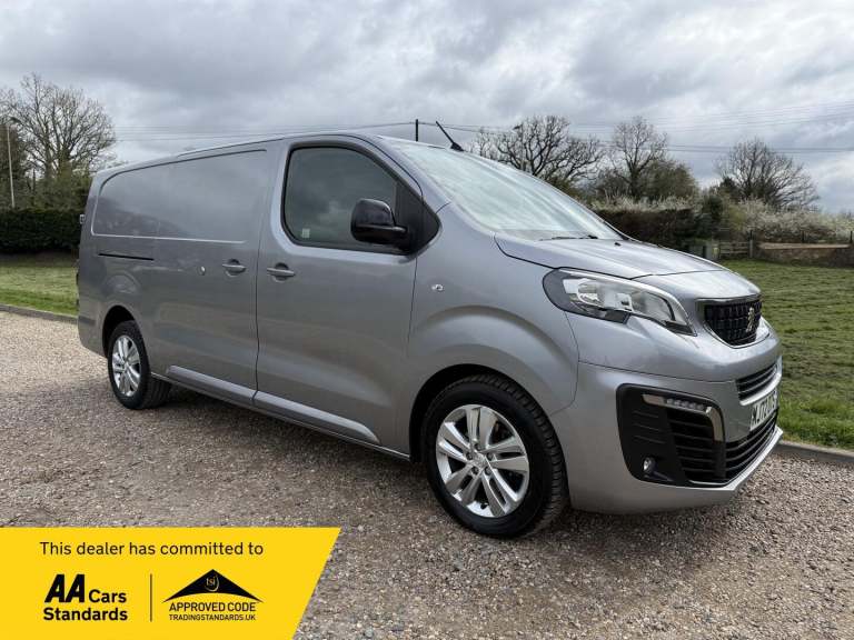2022 Peugeot Expert 1000 1.5 BlueHDi 100 Professional Premium Van PANEL VAN DIESEL Manual