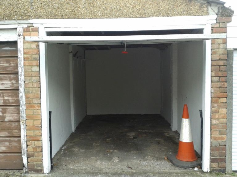Secure lockup garage in Chiswick