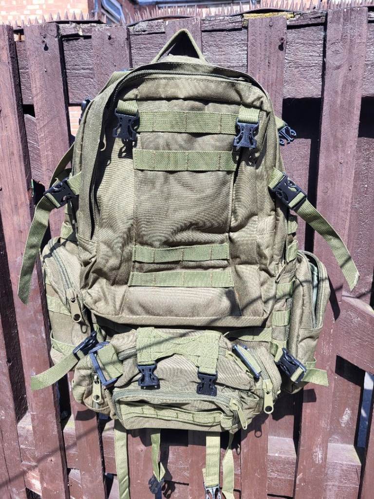 Army rucksack 