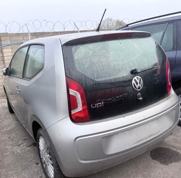 Breaking spare parts vw up 