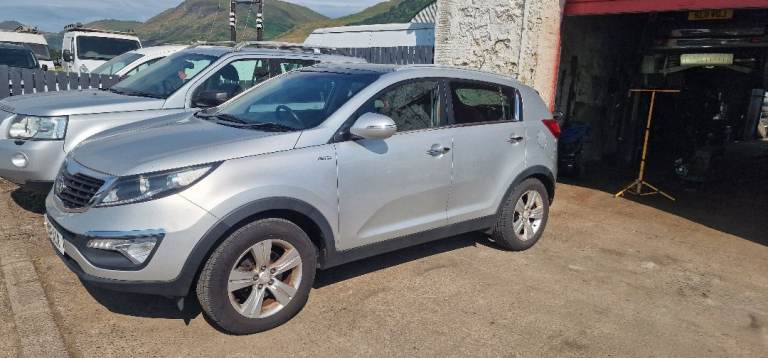 KIA SPORTAGE 2LITRE KX2 5 DOOR 4X4 FULL MOT 