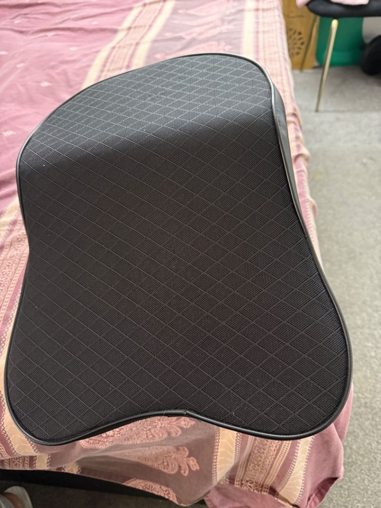 Car seat head rest cushion 