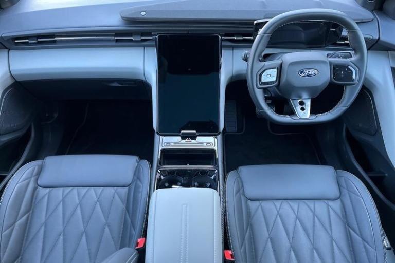 2024 Ford Capri Extended Range 77kWh Premium RWD 5dr Automatic Automatic SUV Electric Automatic