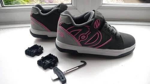 Heely's - Size 2 - Fantastic Condition