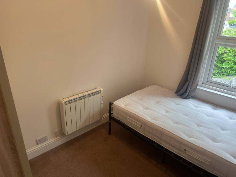 Spacious and Cosy Double Rooms for Rent in - CO1 2AJ