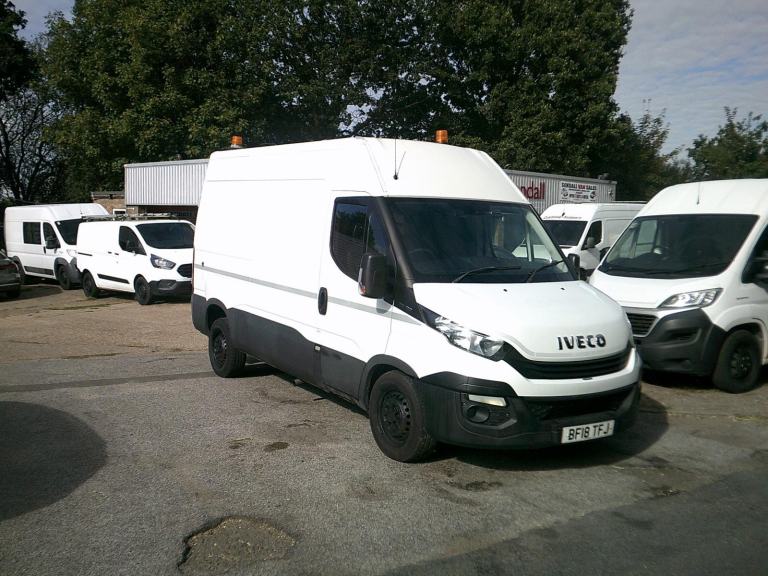 Iveco Daily MWB,2018,18 REG,WHITE,ONLY 85,000 MILES,AIRCON,CLEAN VAN 1 OWNER VAN