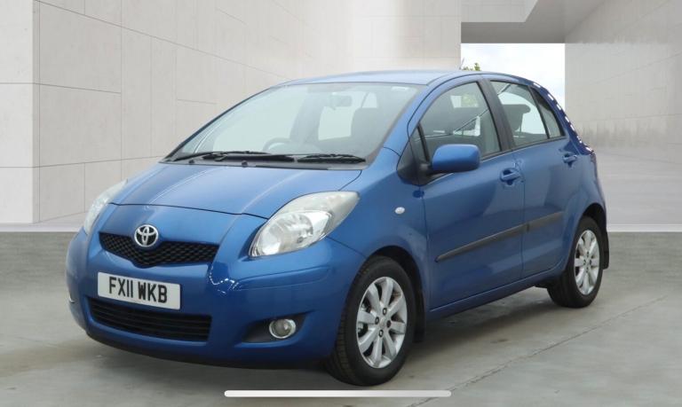 2011 Toyota Yaris 1.33 VVT-i T Spirit Nav 5dr [6] HATCHBACK Petrol Manual