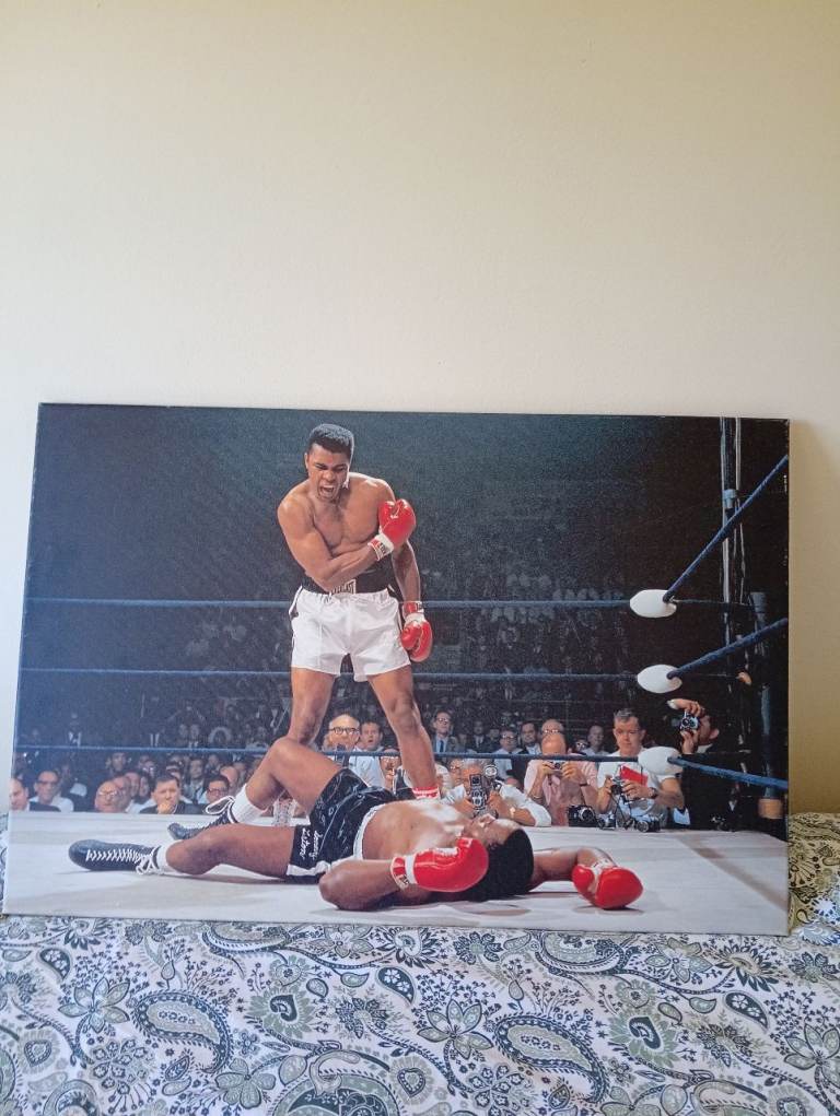 Muhammad Ali vs Sonny Liston Canvas Print – Iconic Boxing Photo
