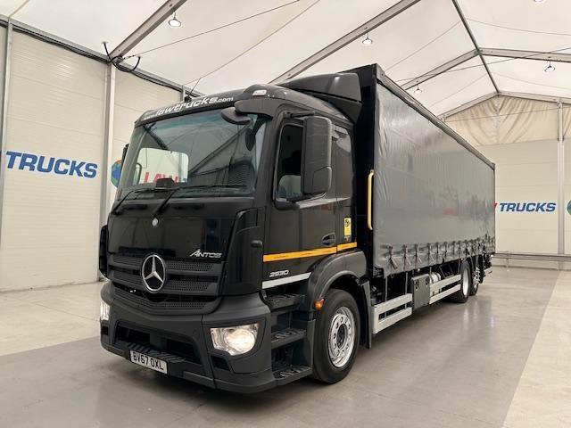 Mercedes Actros 2530 6x2 Rear Lift Curtainsider
