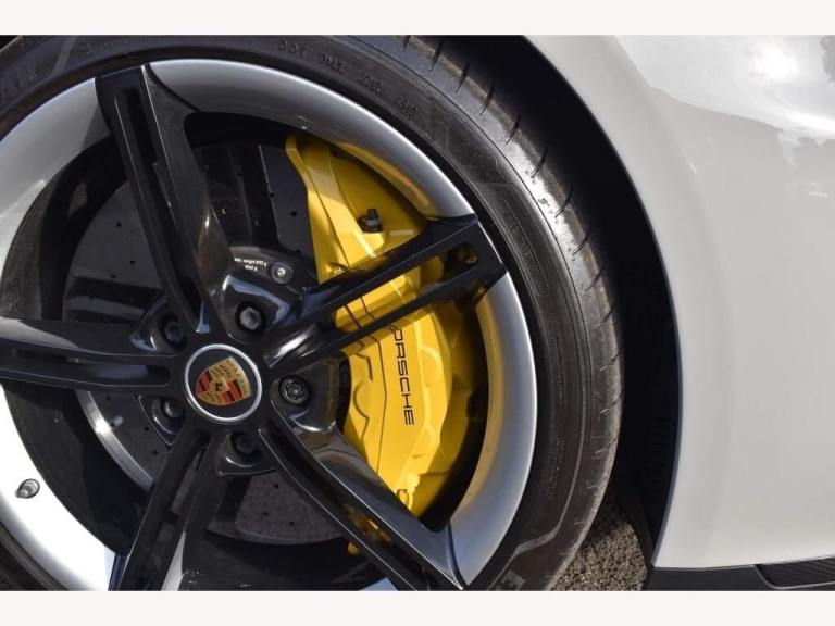 2020 70 PORSCHE TAYCAN 0.0 TURBO S 93KWH 4D 751 BHP