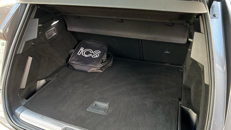 2022 DS Automobiles DS 7 Crossback 1.6 E-TENSE 13.2kWh Opera Crossback 5dr Petrol Plug-in Hybrid ...