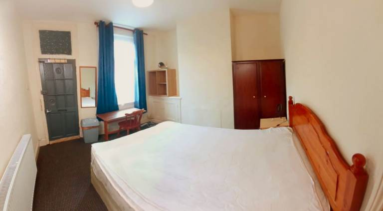 Double room for rent