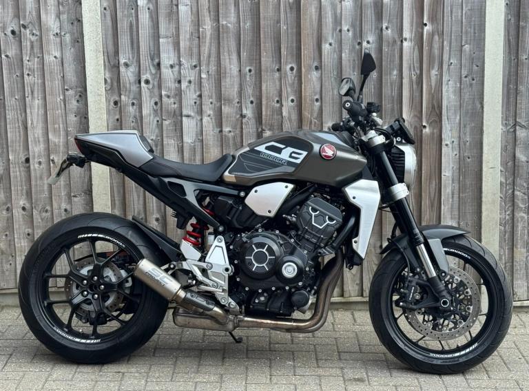 HONDA CB1000R ABS 2019 (19) + SC PROJECT + 6,300 MILES + FULL SERVICE HISTORY