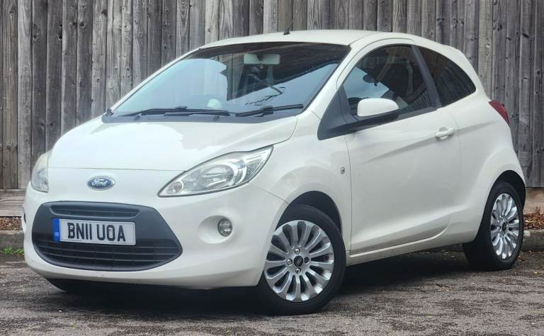 Ford, KA, Hatchback, 2011, Manual, 1242 (cc), 3 doors