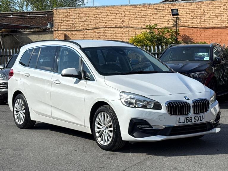 2018 BMW 2 Series 220d xDrive Luxury 5dr Step Auto ESTATE DIESEL Automatic